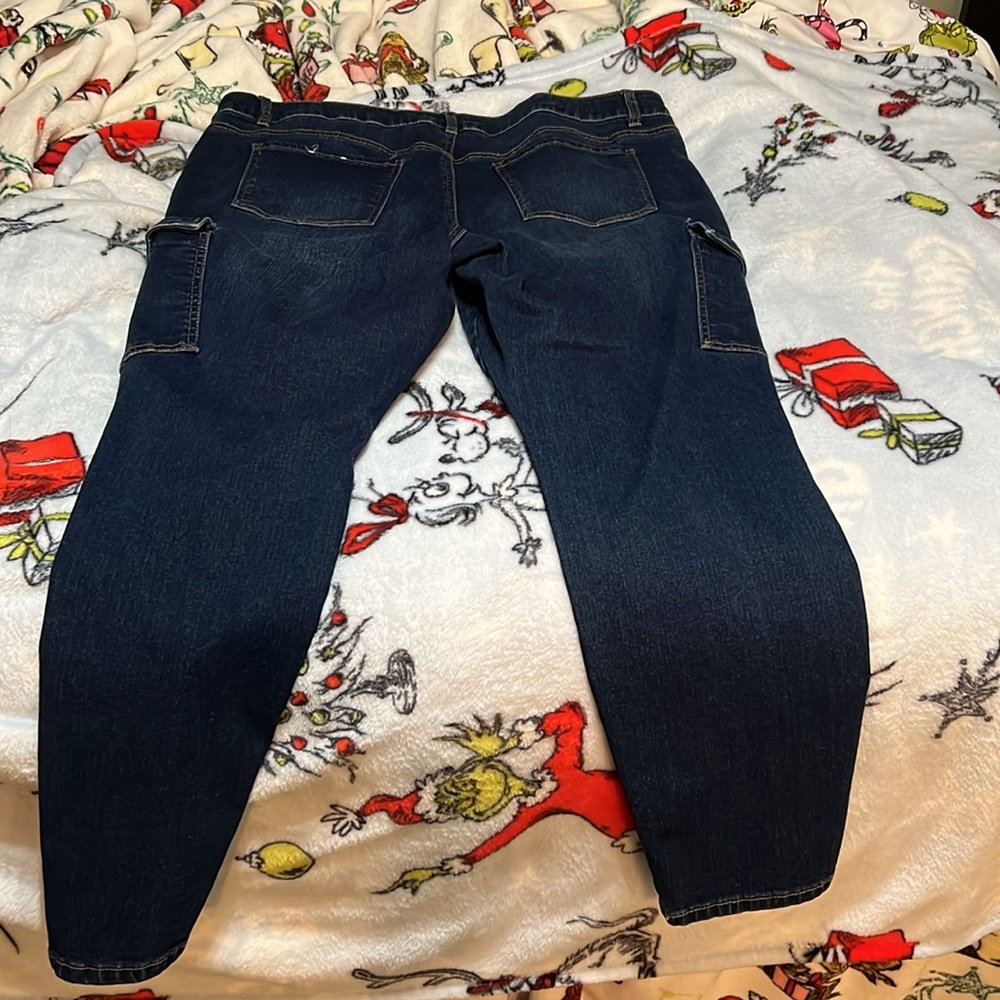 Plus size jeans - Picture 4 of 5